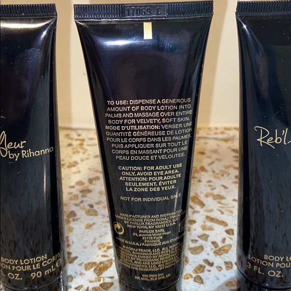 Reb’l Fleur by Rihanna Set of 3 - Picture 2 of 2